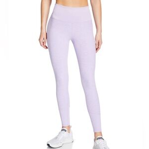 Pre-Love Alo Yoga
7/8 High-Waist Lounge Leggings